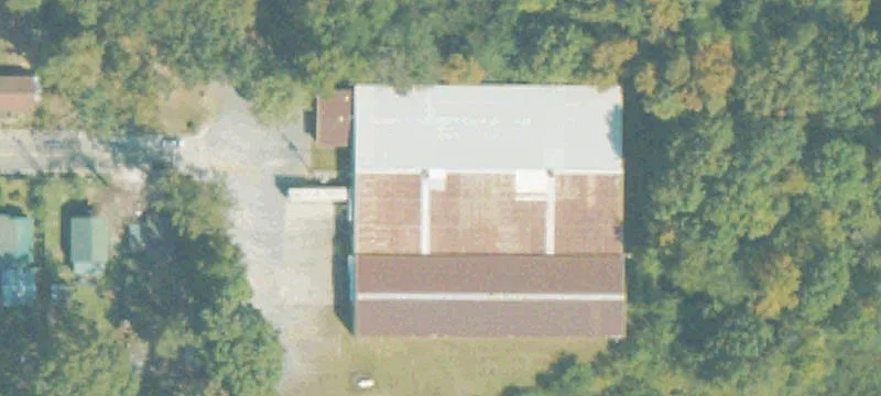 1135 Riverbend Dr