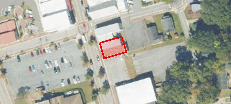 306 Main St