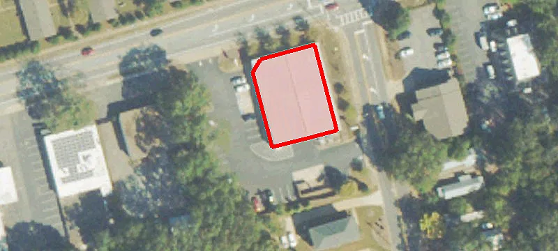 1005 Baxter St