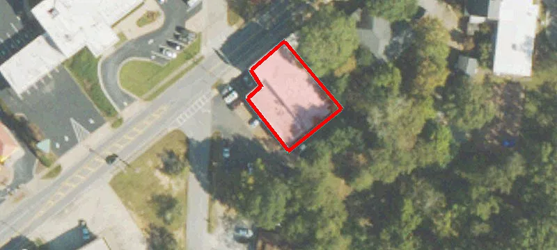 132 Maple St