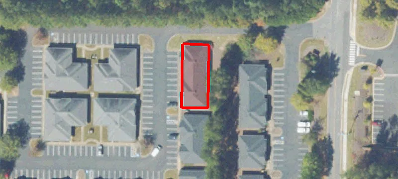 3207 Cherokee Ln