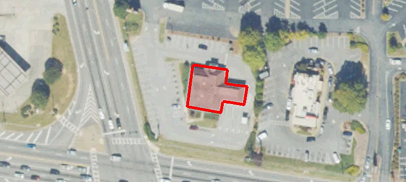 6138 Covington Hwy