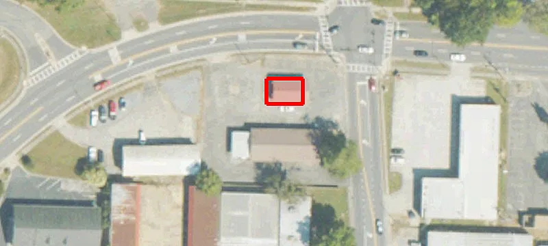 103 Riv St