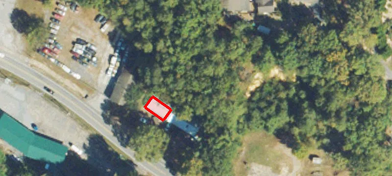869 Lakeview Dr
