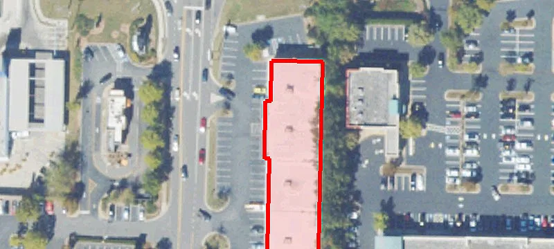 135 Ernest Barrett Pkwy