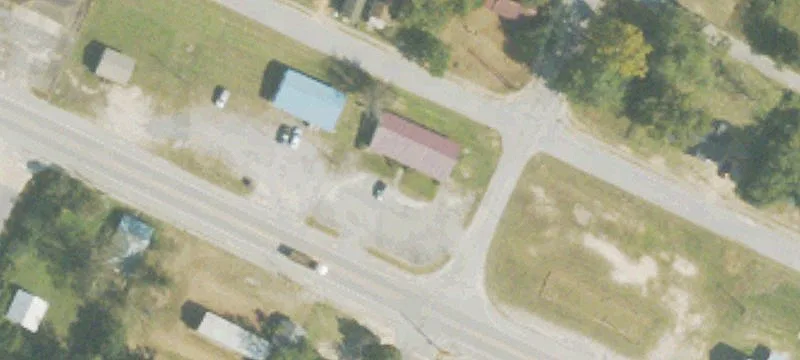 905 Charles Perry Ave