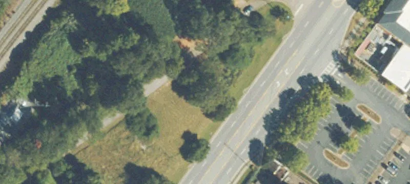 3305 Peachtree Rd