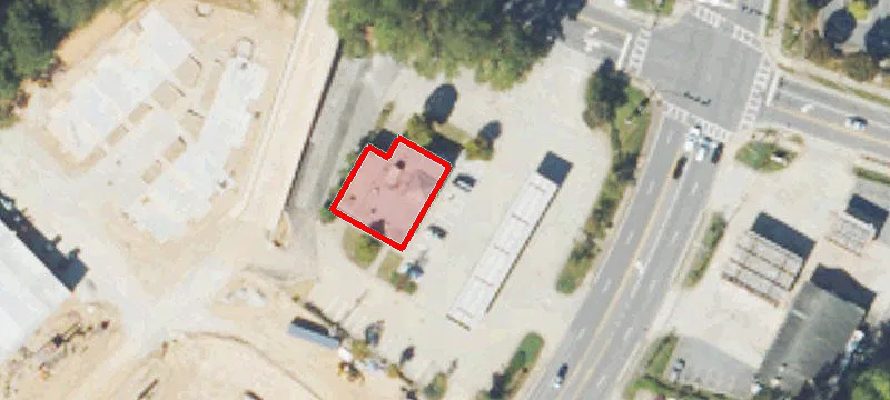 7320 Roswell Rd
