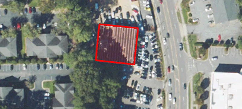 7360 Roswell Rd