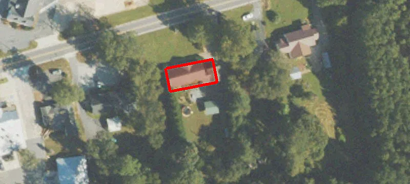 827 Cedar St