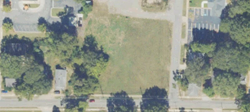 819 Poplar St
