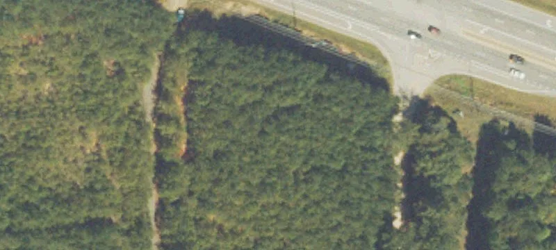 105 Commercial Dr