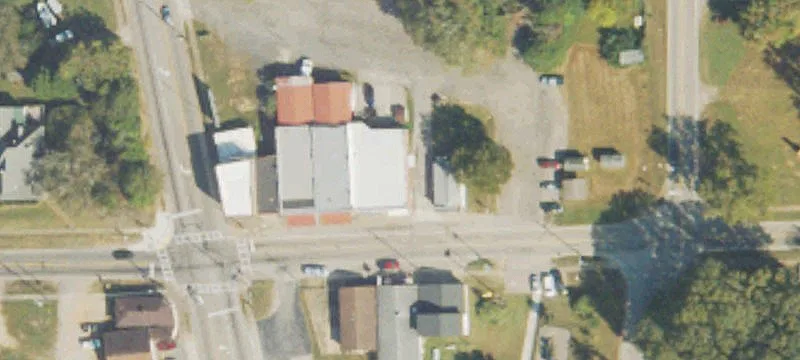 10 Oak St