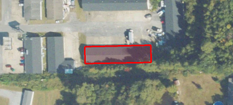 72 Service Ln
