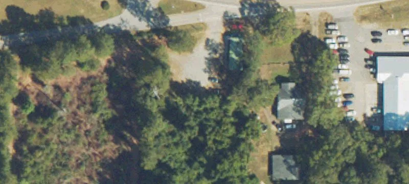 1093 Main St