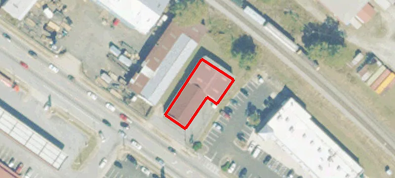 102 May St