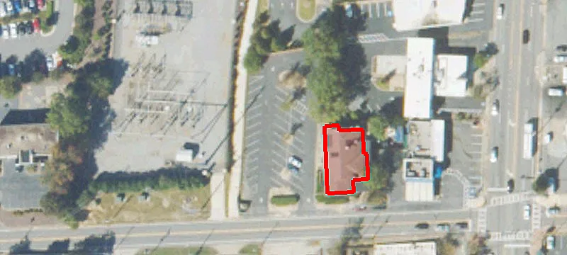 218 Hilderbrand Dr