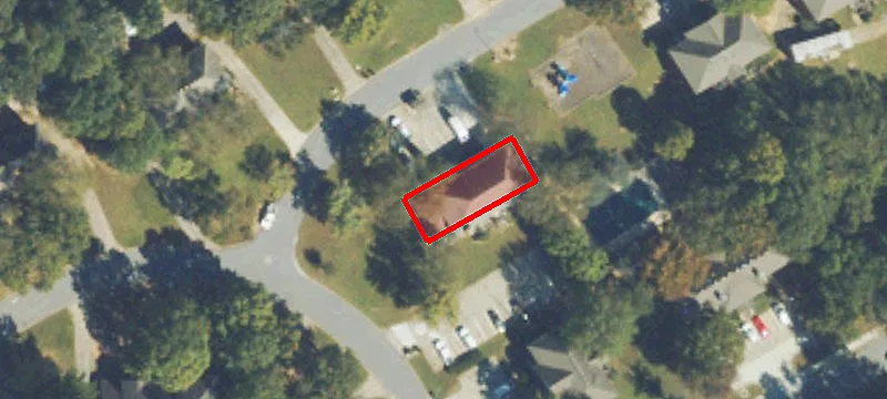 910 Wilton NW Ln