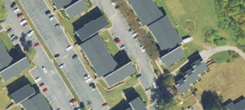 1996 Bouldercrest SE Rd