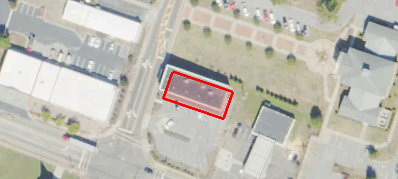 135 Louisville St