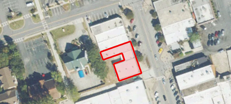 2338 Main St