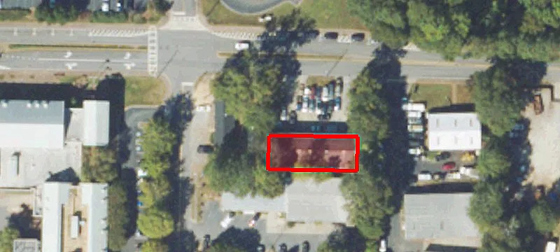 105 Hl St