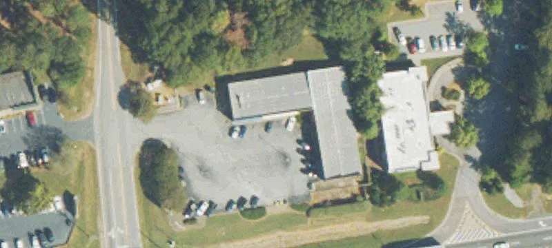 15 Baker Rd