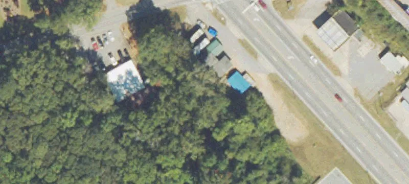 1102 Memorial Dr