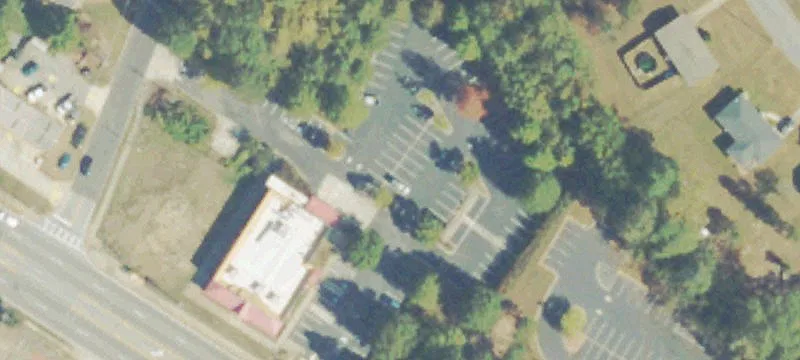4115 Lexington Rd