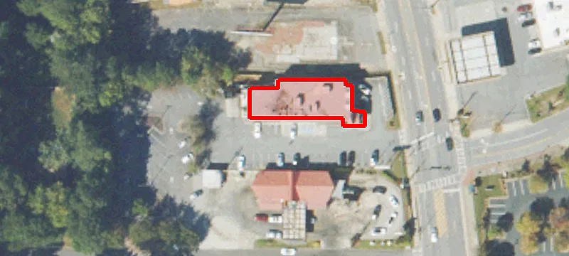 6390 Roswell Rd