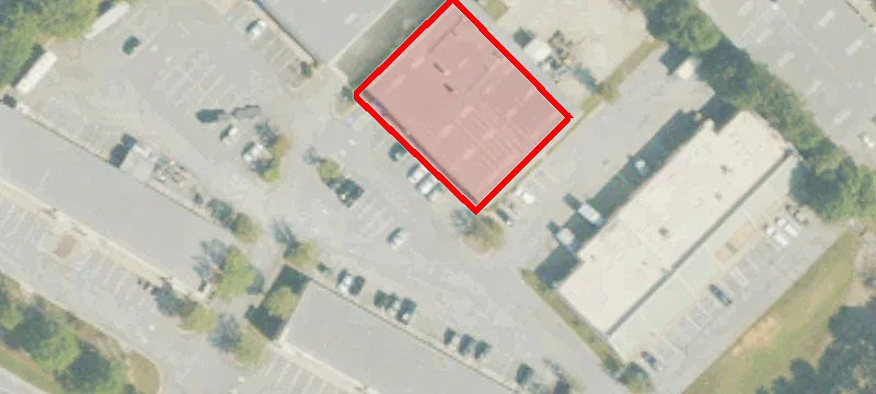 89 Howell Ave