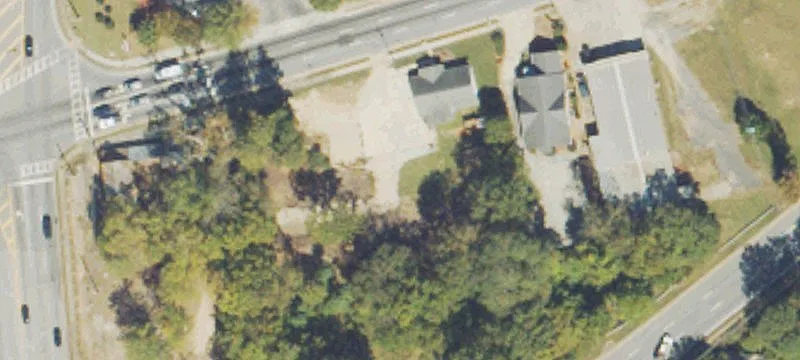 345 Lanier E Ave
