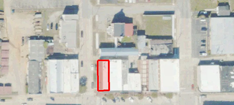 124 Oak St