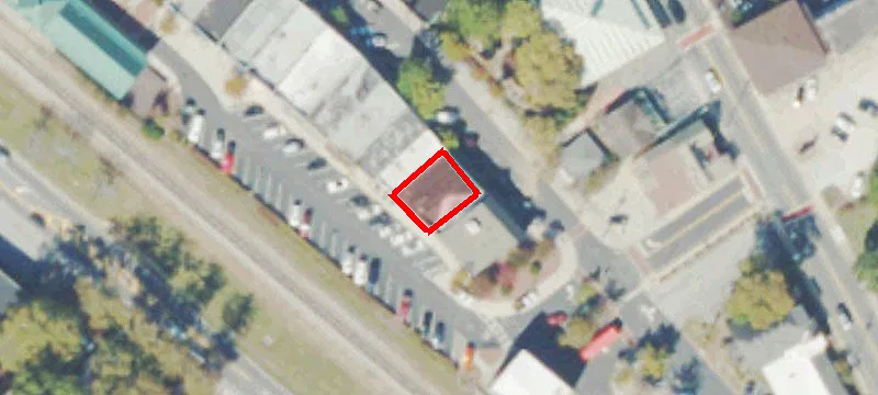 933 Commercial NE St