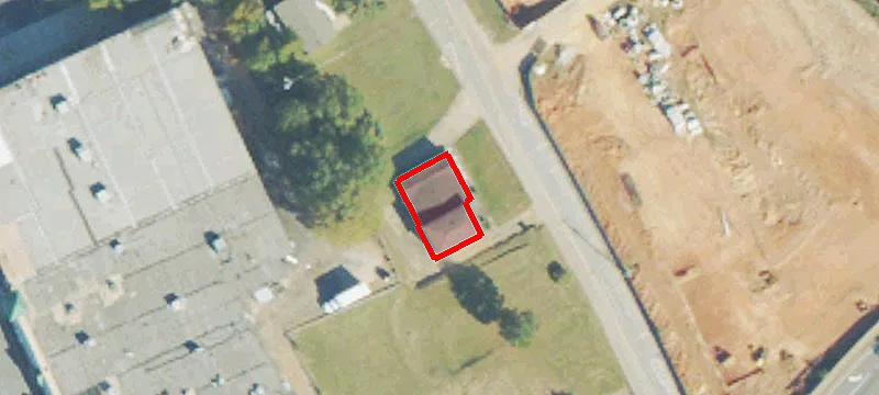 120 Neal Blvd