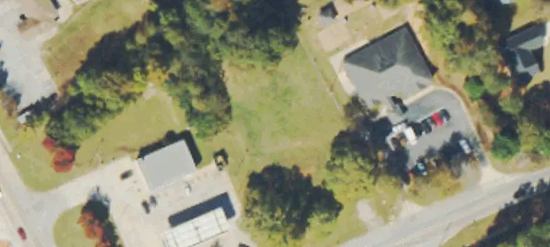 3575 Lee Rd