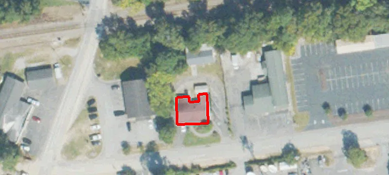 3927 Roberts Rd
