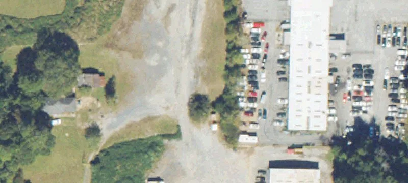 1735 Veterans Memorial SW Hwy