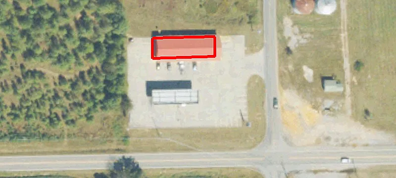 3952 Red Bud NE Rd