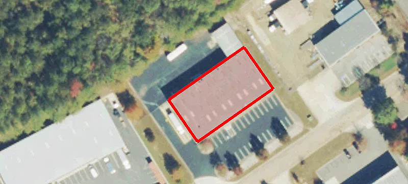1555 University Dr