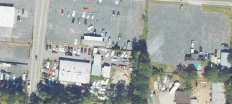 1495 Veterans Memorial SW Hwy
