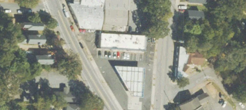 1683 Lakewood SE Ave