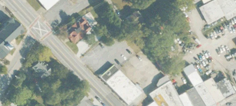 33 Campbellton St