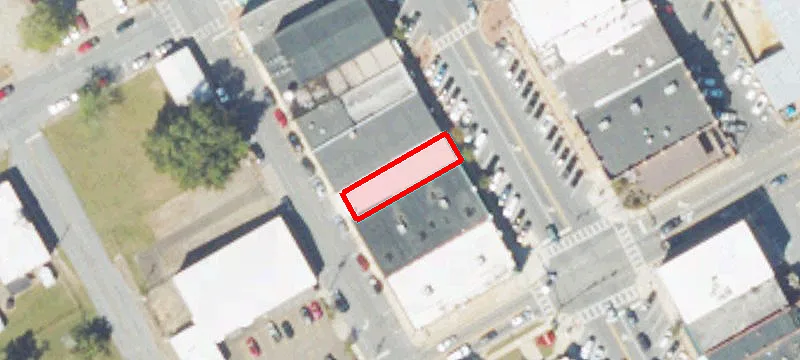 15 Main St