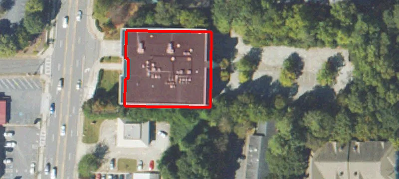 5009 Roswell Rd