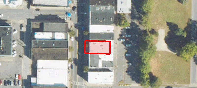 415 Main St