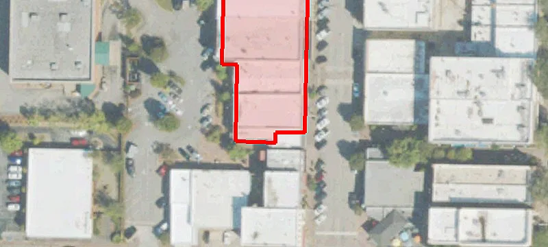 126 Bull St