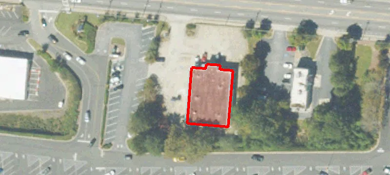 875 Veterans Memorial SW Hwy