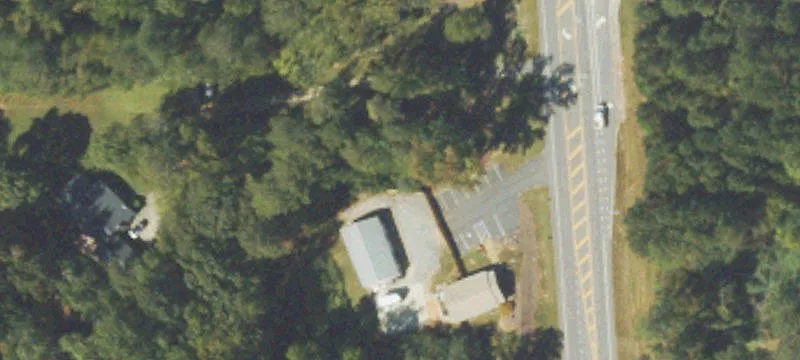 9220 Hickory Flt Hwy
