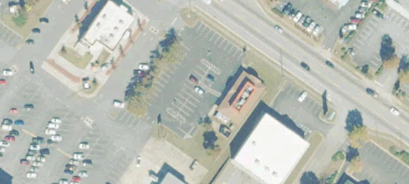 47 May St